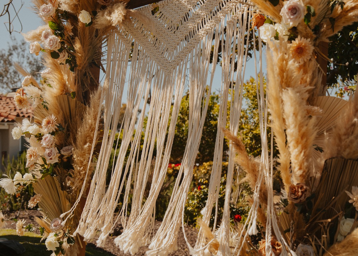 innatracnhosantafewedding-gracekade-ashg