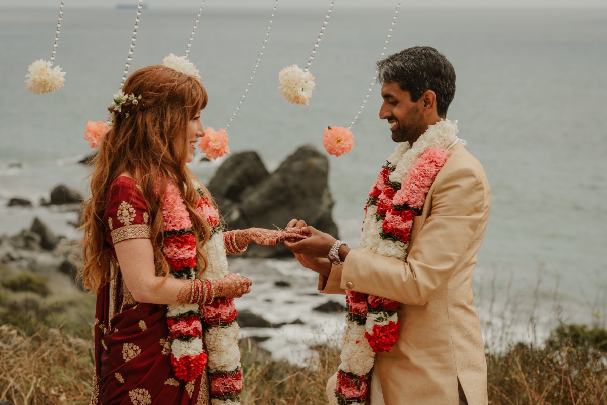 Vibrant Hindu Wedding On The West Coast