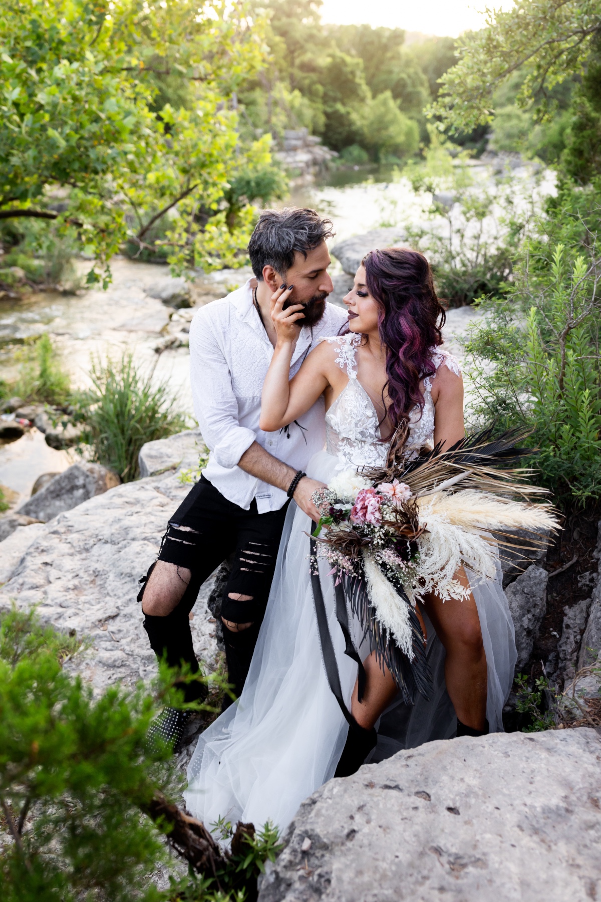 love-struck-elopement-tx-lomonico-photog