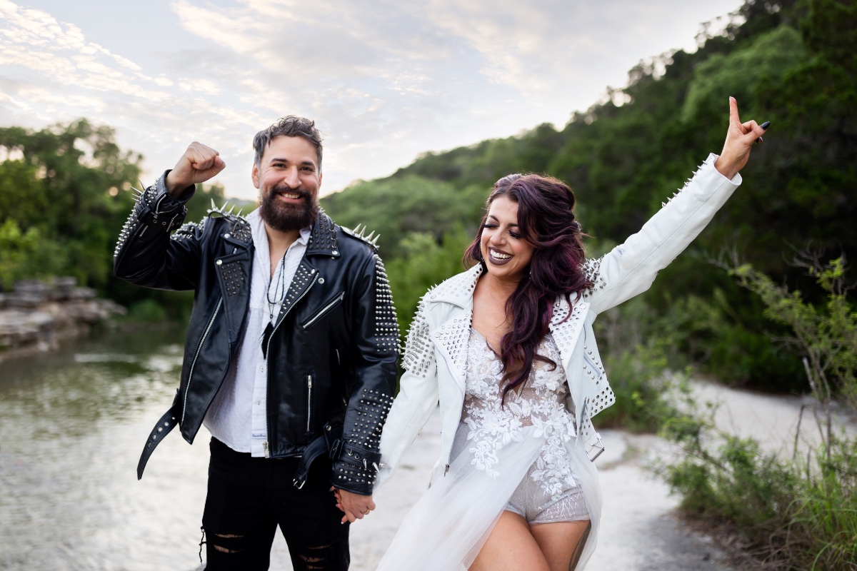 love-struck-elopement-tx-lomonico-photog