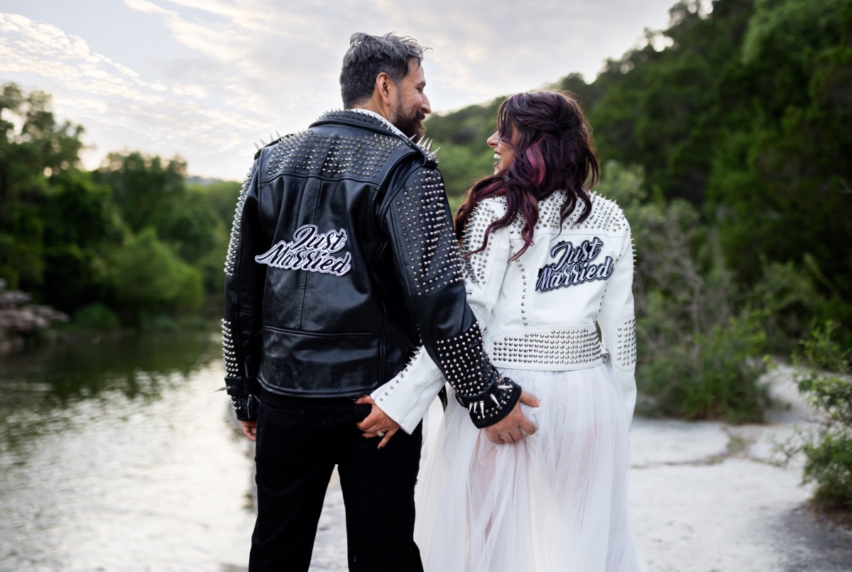 love-struck-elopement-tx-lomonico-photog