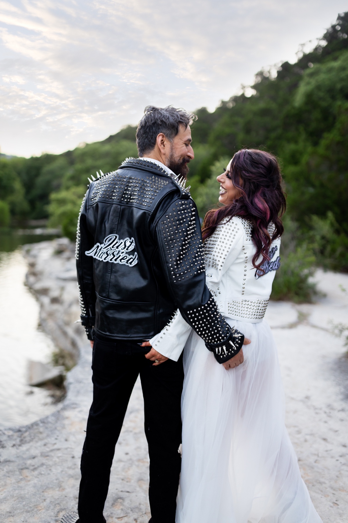 love-struck-elopement-tx-lomonico-photog