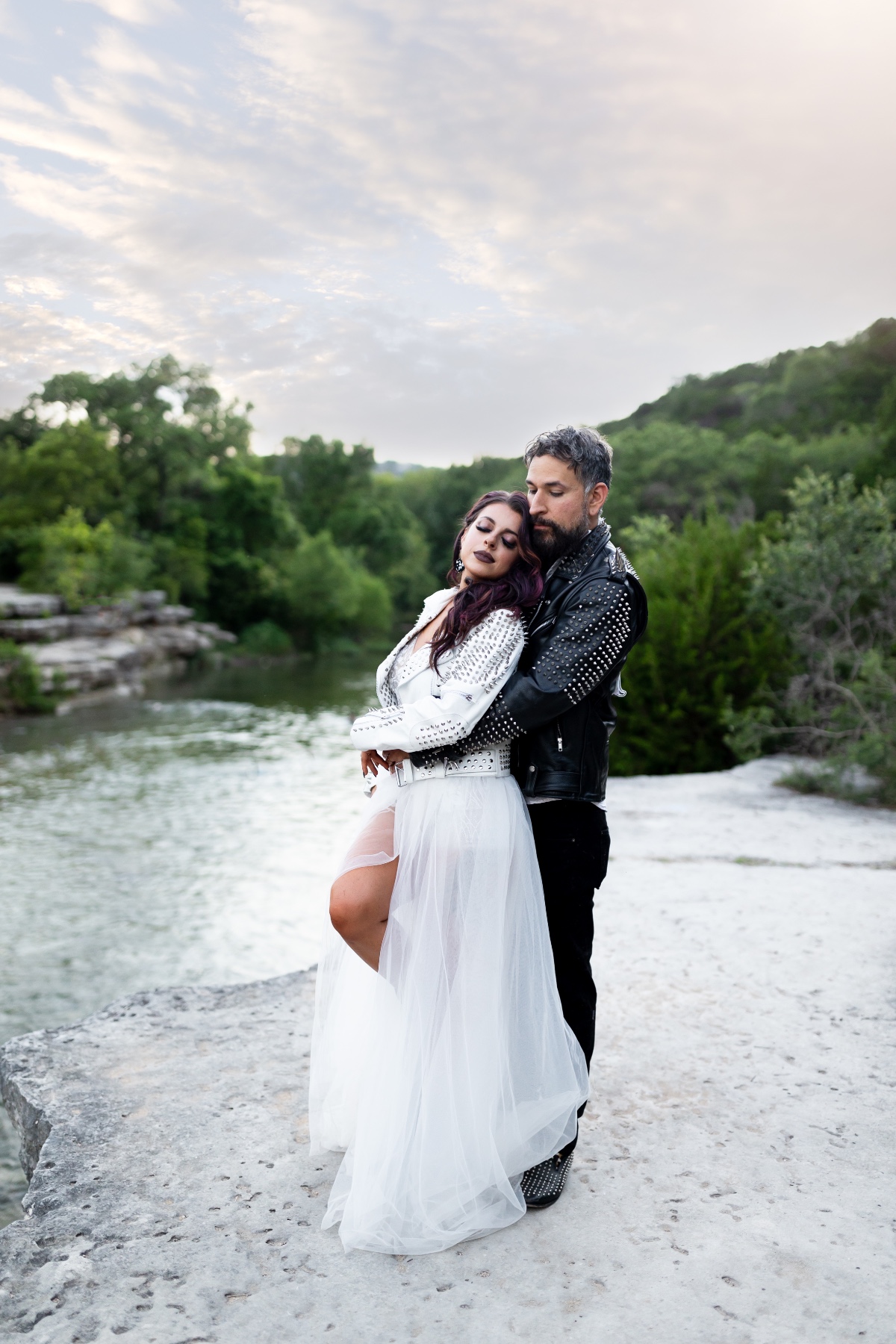 love-struck-elopement-tx-lomonico-photog