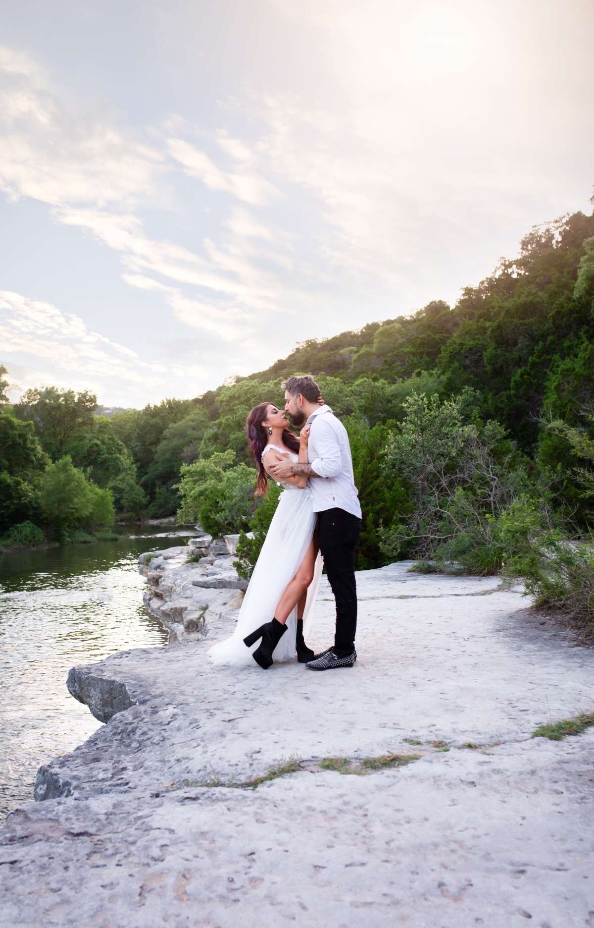 love-struck-elopement-tx-lomonico-photog