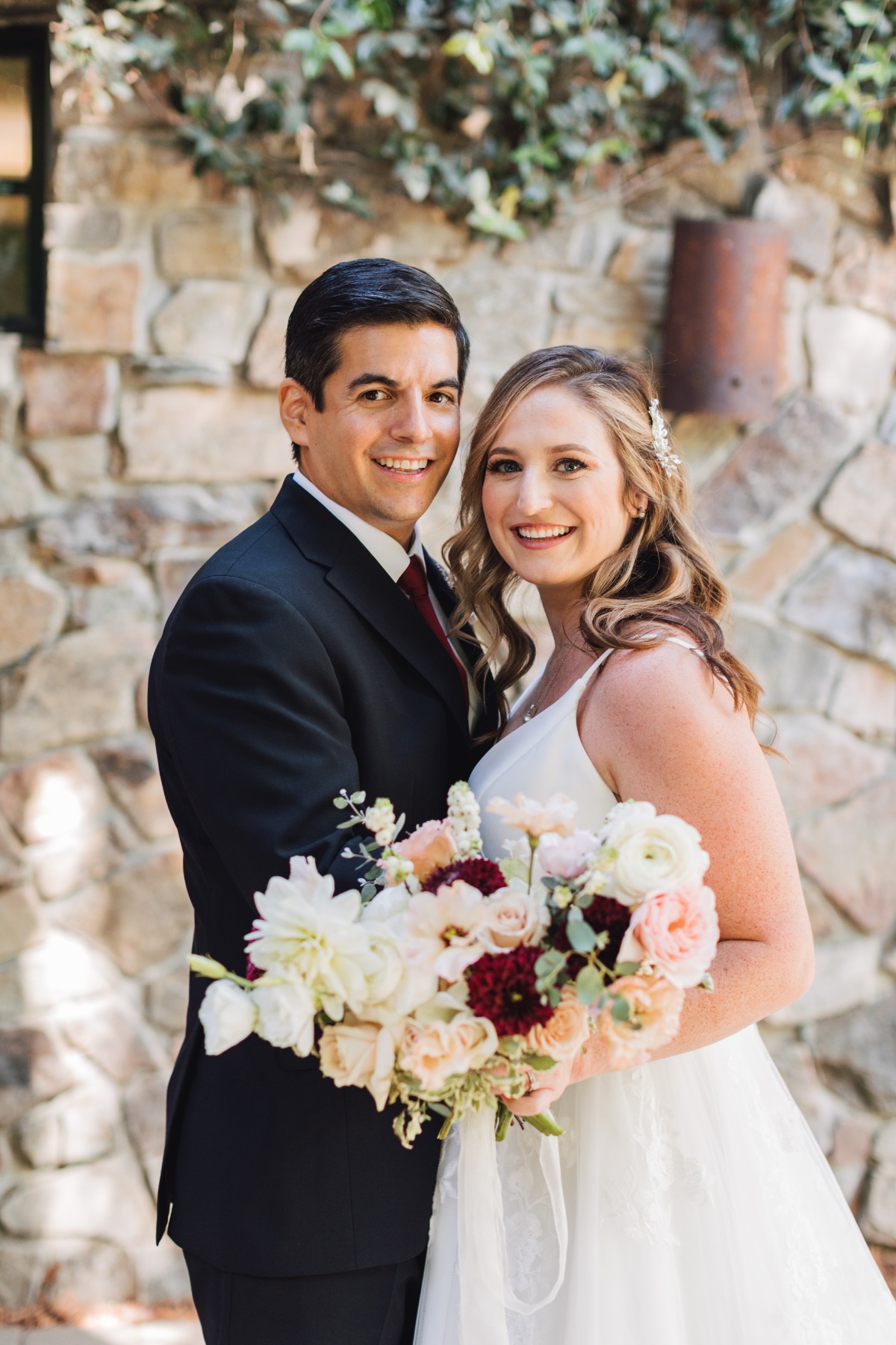 rebecca-martin-wedding-wine-and-roses-lo