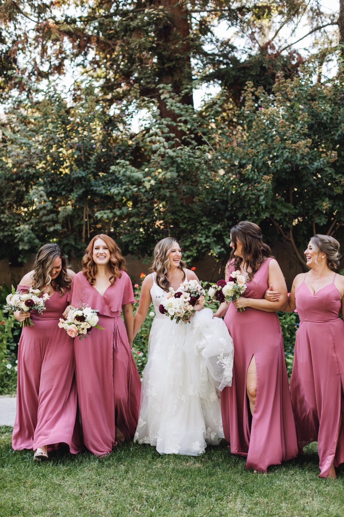 rebecca-martin-wedding-wine-and-roses-lo