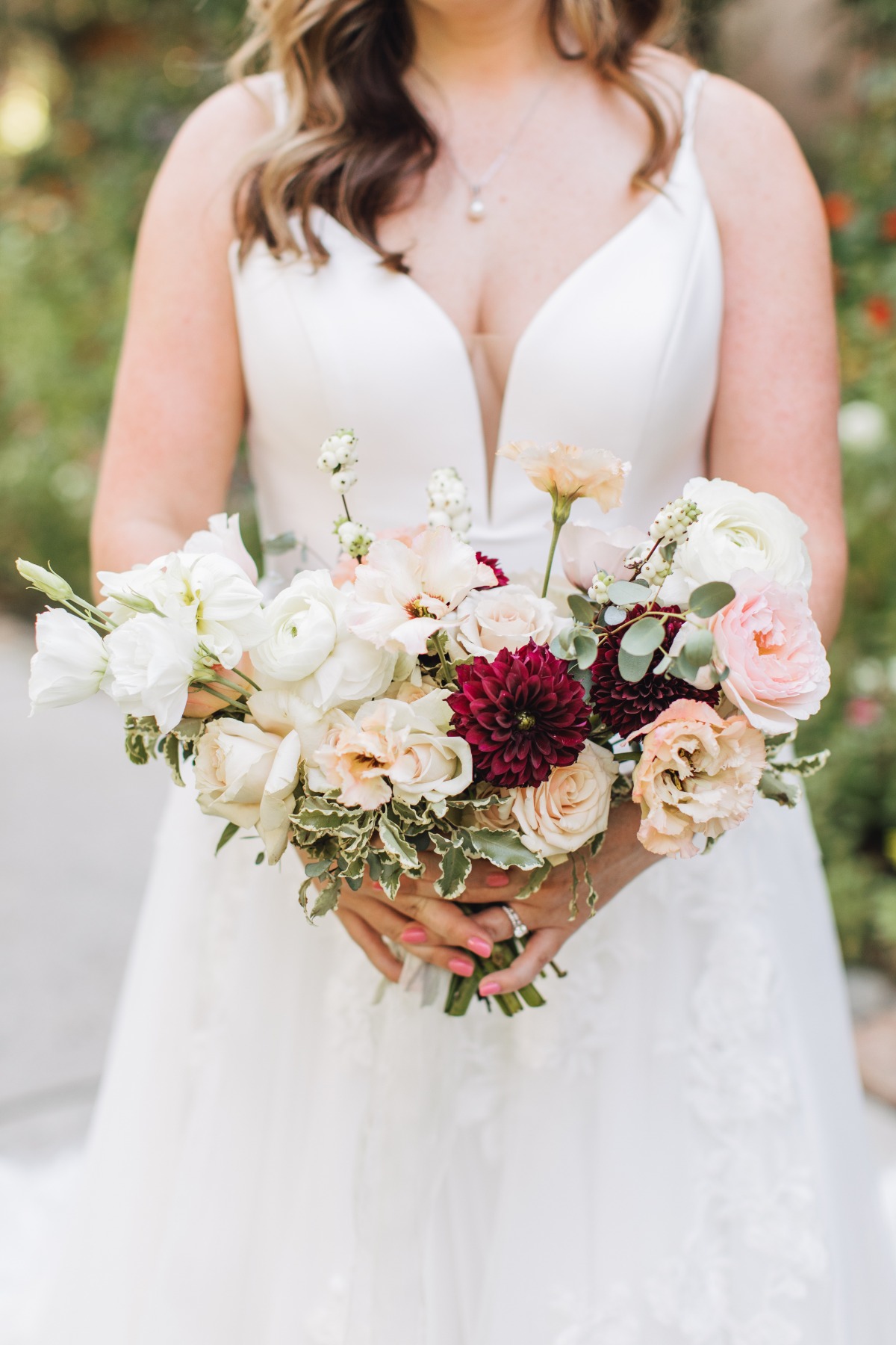 rebecca-martin-wedding-wine-and-roses-lo