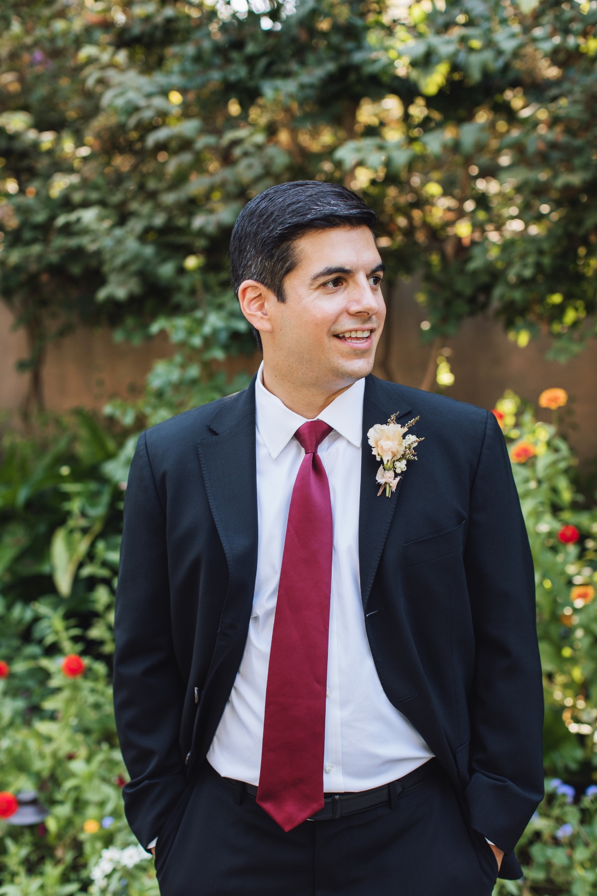 rebecca-martin-wedding-wine-and-roses-lo