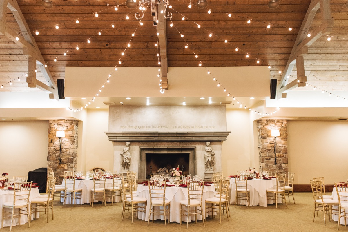 rebecca-martin-wedding-wine-and-roses-lo