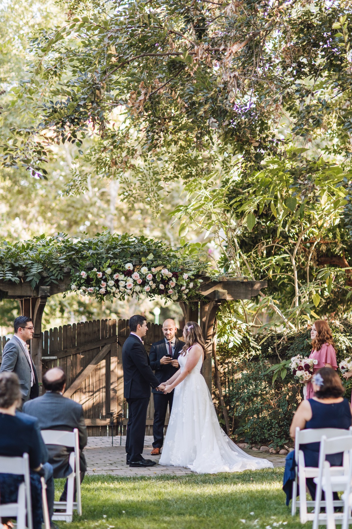 rebecca-martin-wedding-wine-and-roses-lo