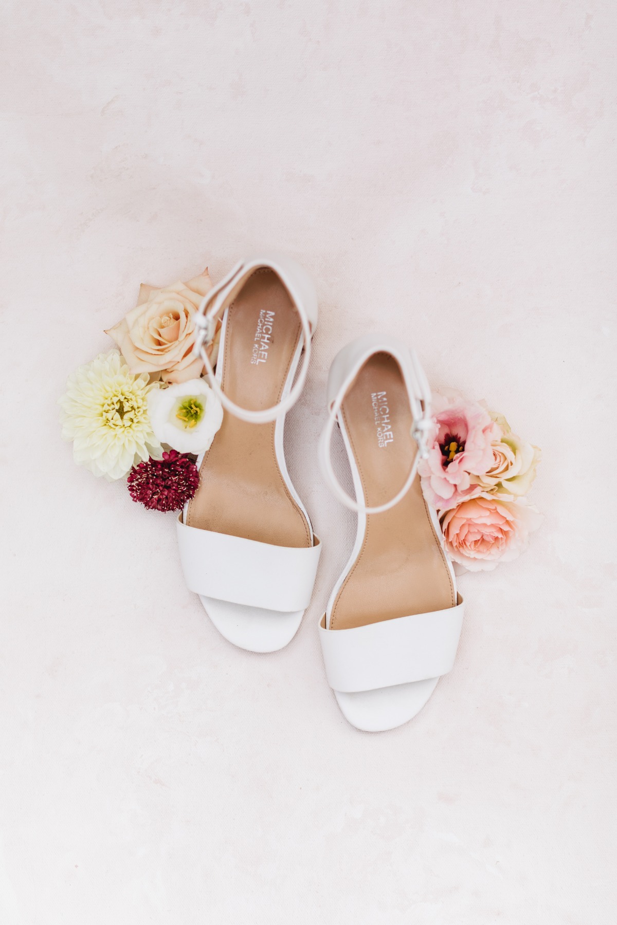 rebecca-martin-wedding-wine-and-roses-lo
