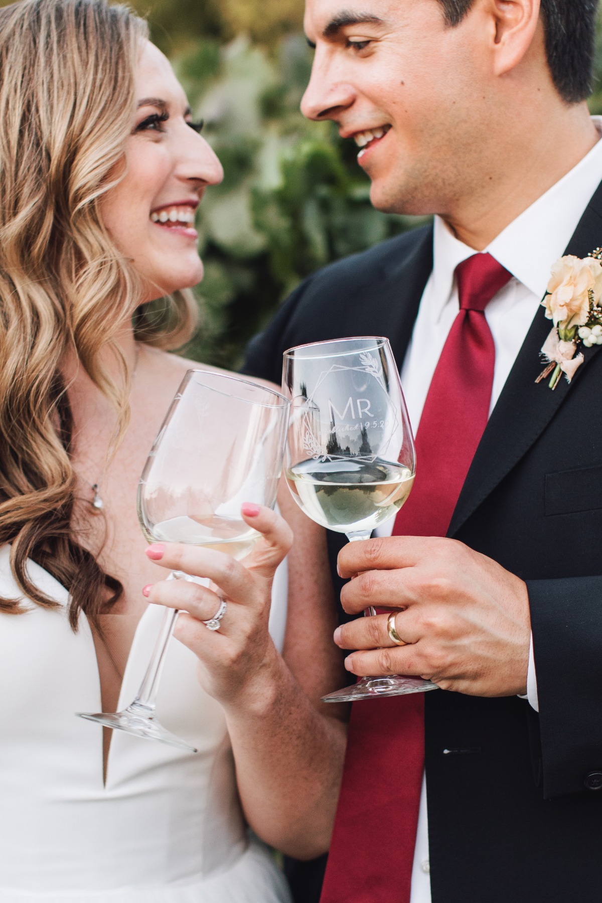 rebecca-martin-wedding-wine-and-roses-lo
