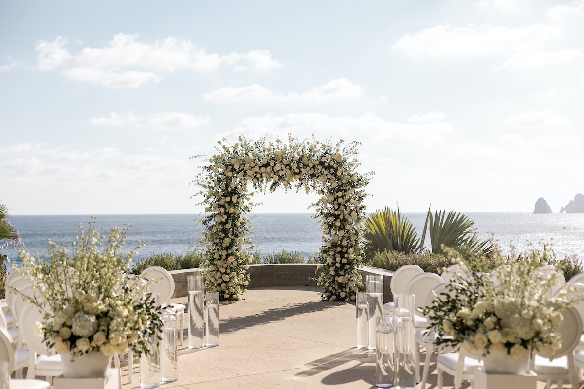 Pro Baseball Player Ties The Knot In A Modern Destination Wedding In Cabo