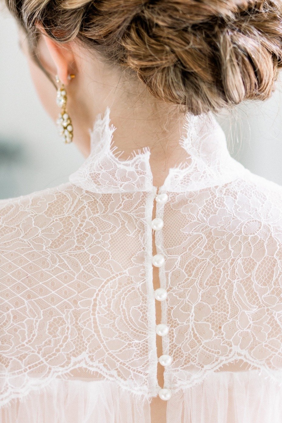 10 Updos To Wear With Your High-Neck Wedding Gown
