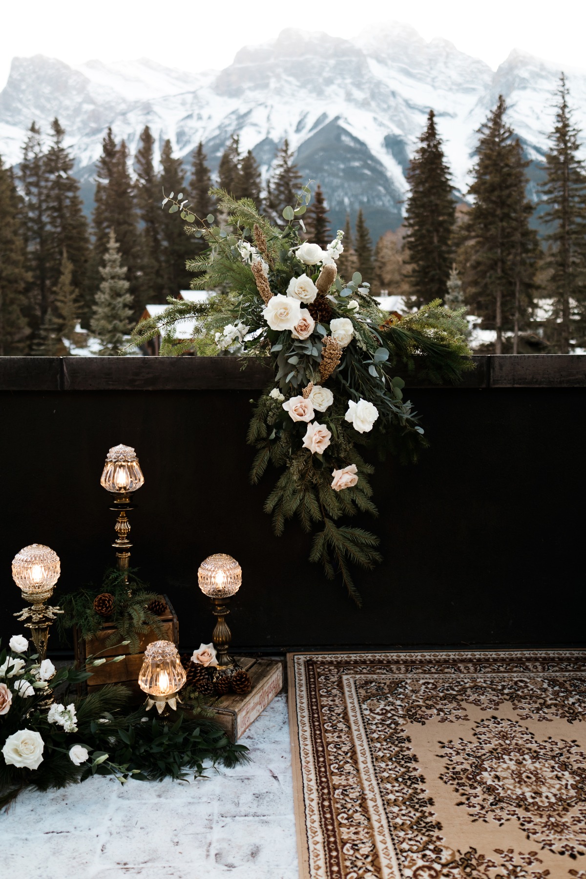 A Cozy Canmore Winter Elopement in the Mountains