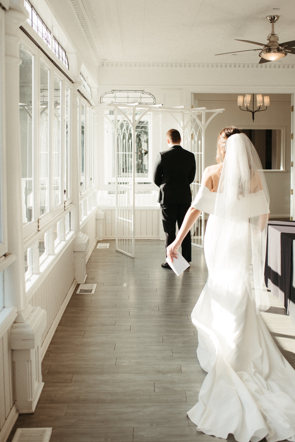 This Wedding At A California Mansion Only Cost 13K!