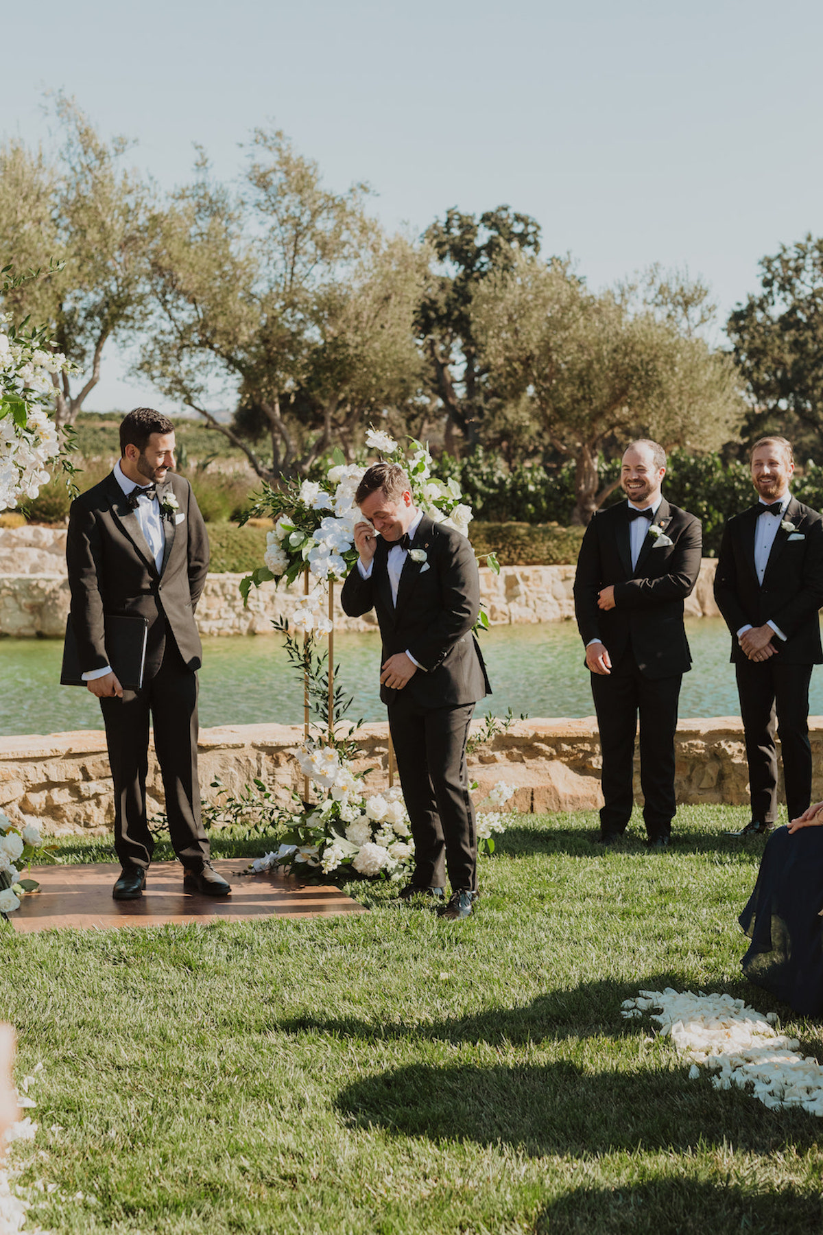 Extravagance?  Elegance?  Yes, please! Classic Black Tie Gets Contemporary Touches at This Vineyard Wedding in Paso Robles