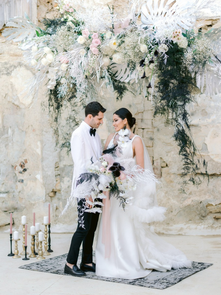 A Wedding Shoot Fit for a Greek God and Goddess