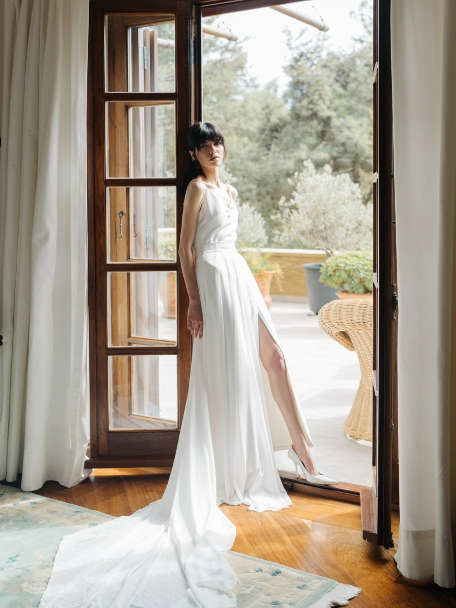 Airy, Aegean Inspo for the Au Naturale Bride