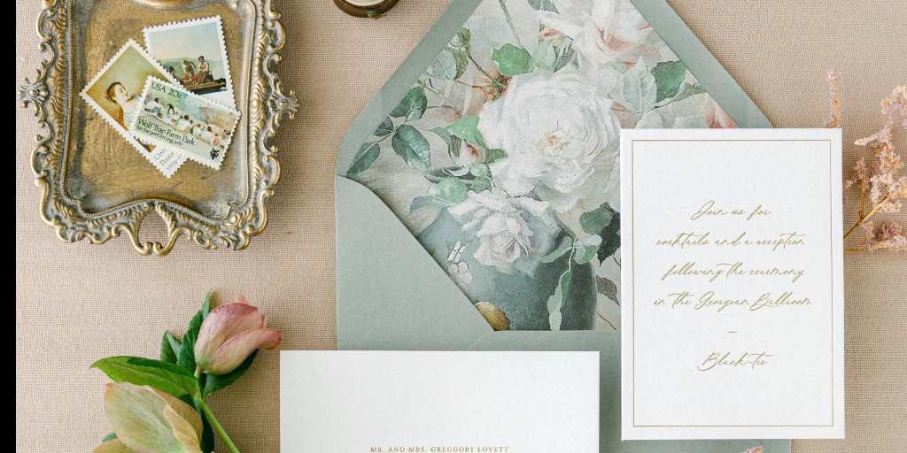 10 Wedding Invitation Suites That Will Guarantee You A Spot On Your Guests' Busy Calendars