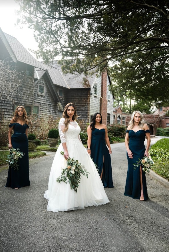 3 Reasons Buying Your Wedding Dress Online Makes Perfect Sense