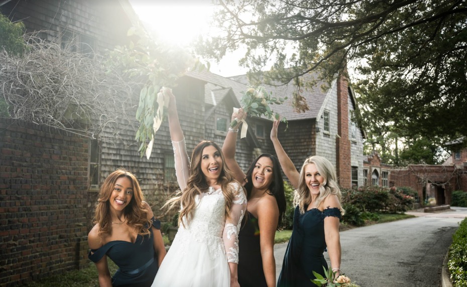 3 Reasons Buying Your Wedding Dress Online Makes Perfect Sense