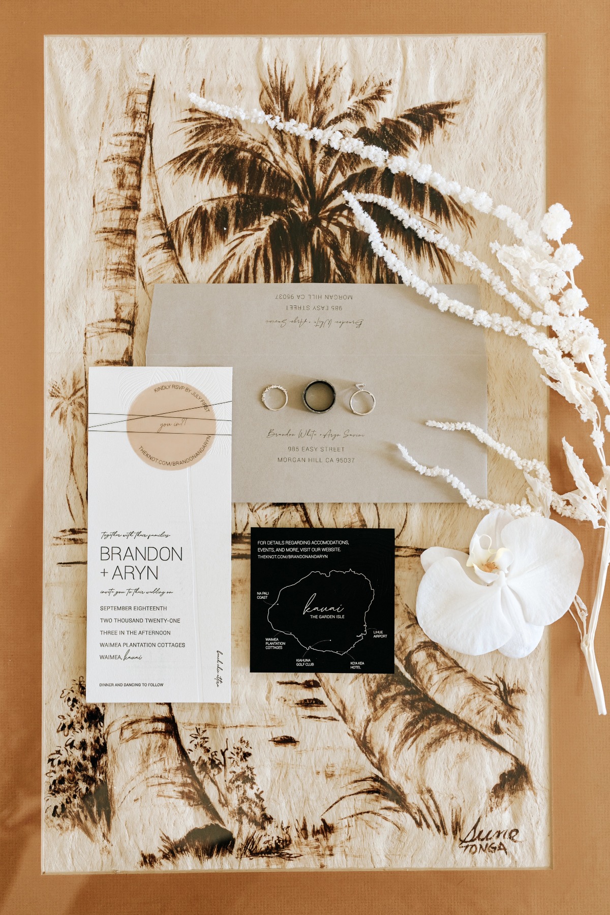 You'll Never Believe How Much Of This Luxe Hawaiian Wedding Was DIY