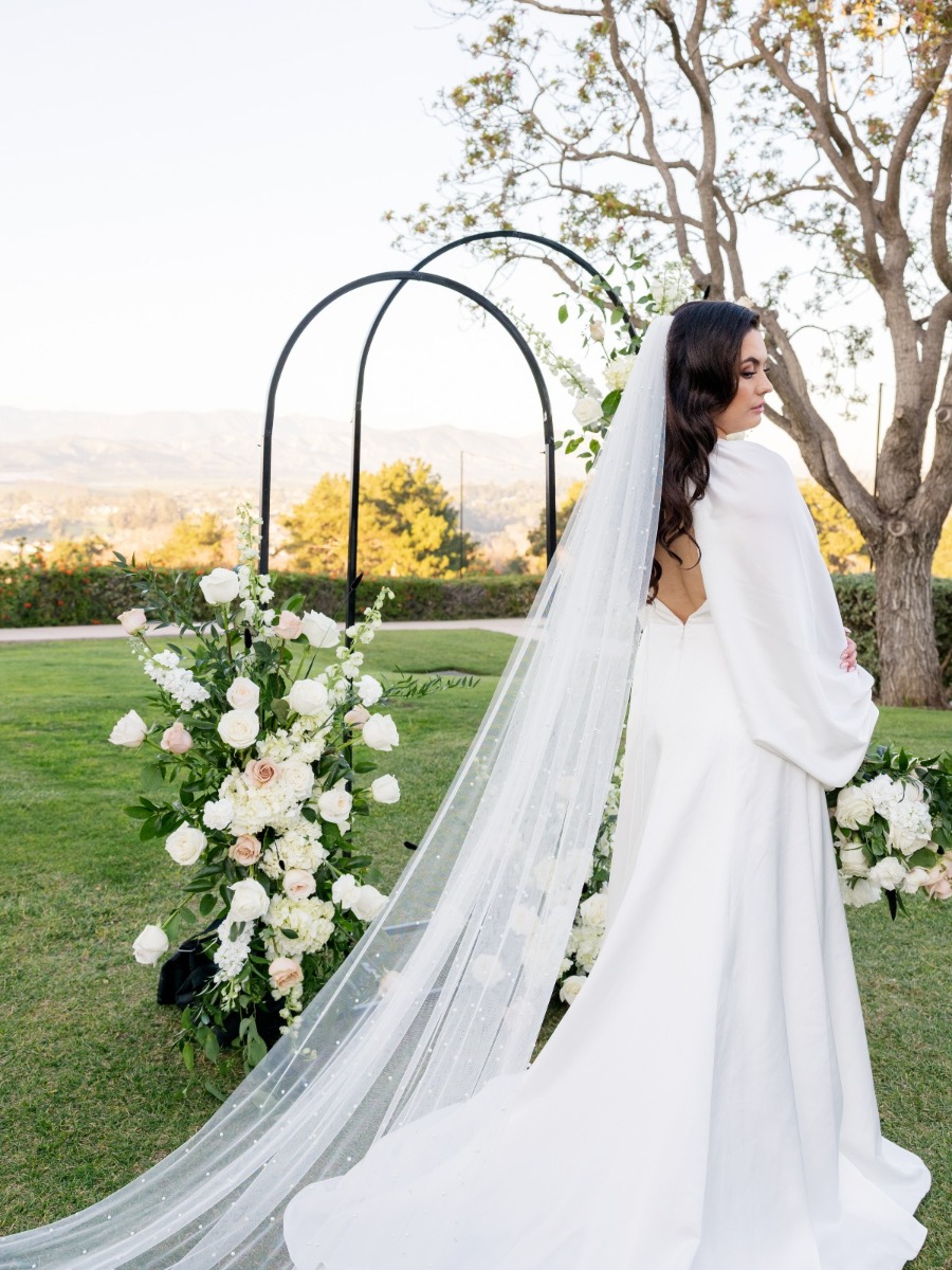 A Romantic Take On The Classic Black & White Wedding