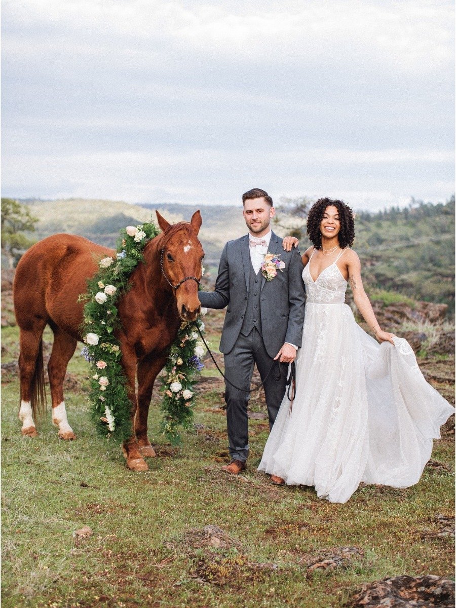 Spring Micro-Wedding Where Everyone Gets Their Own Floral Arrangement, Even The Horse!