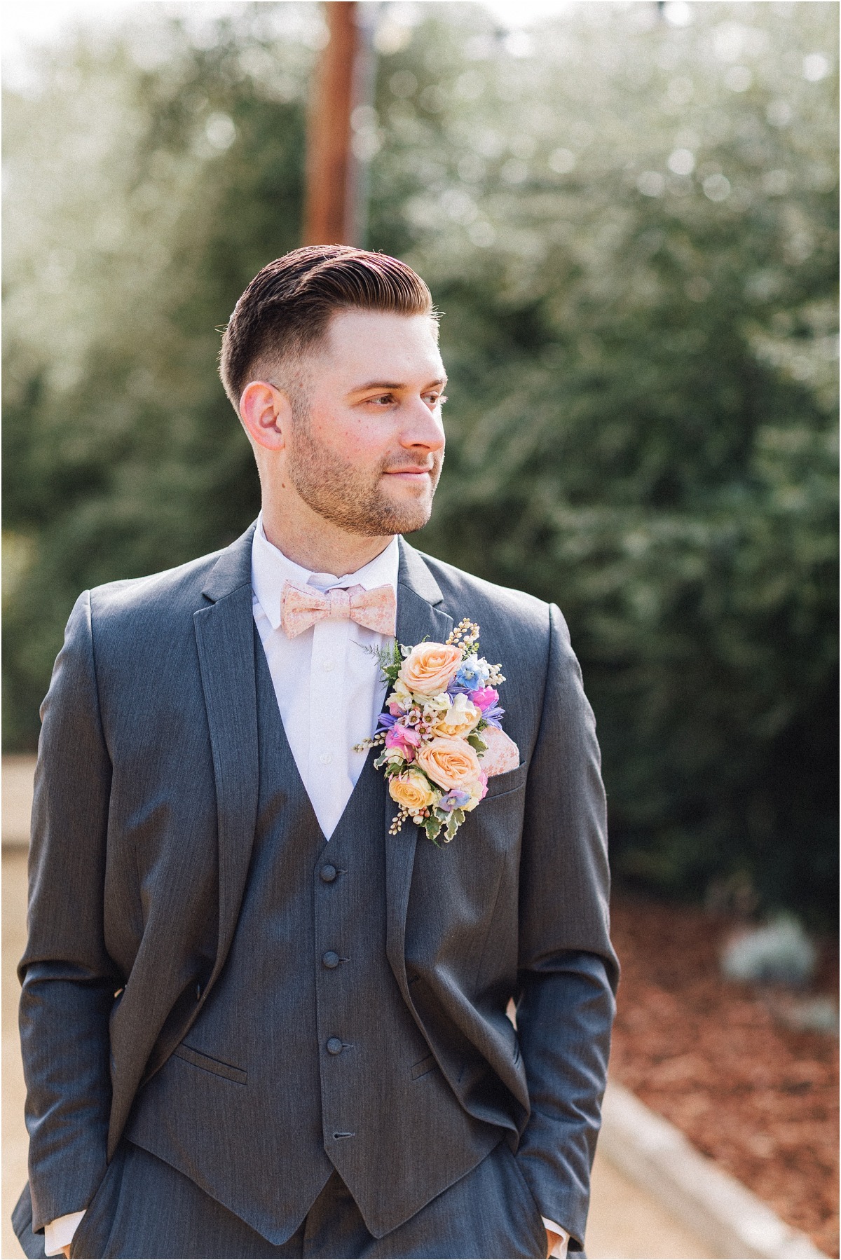 romantic-spring-micro-wedding-ashley-car