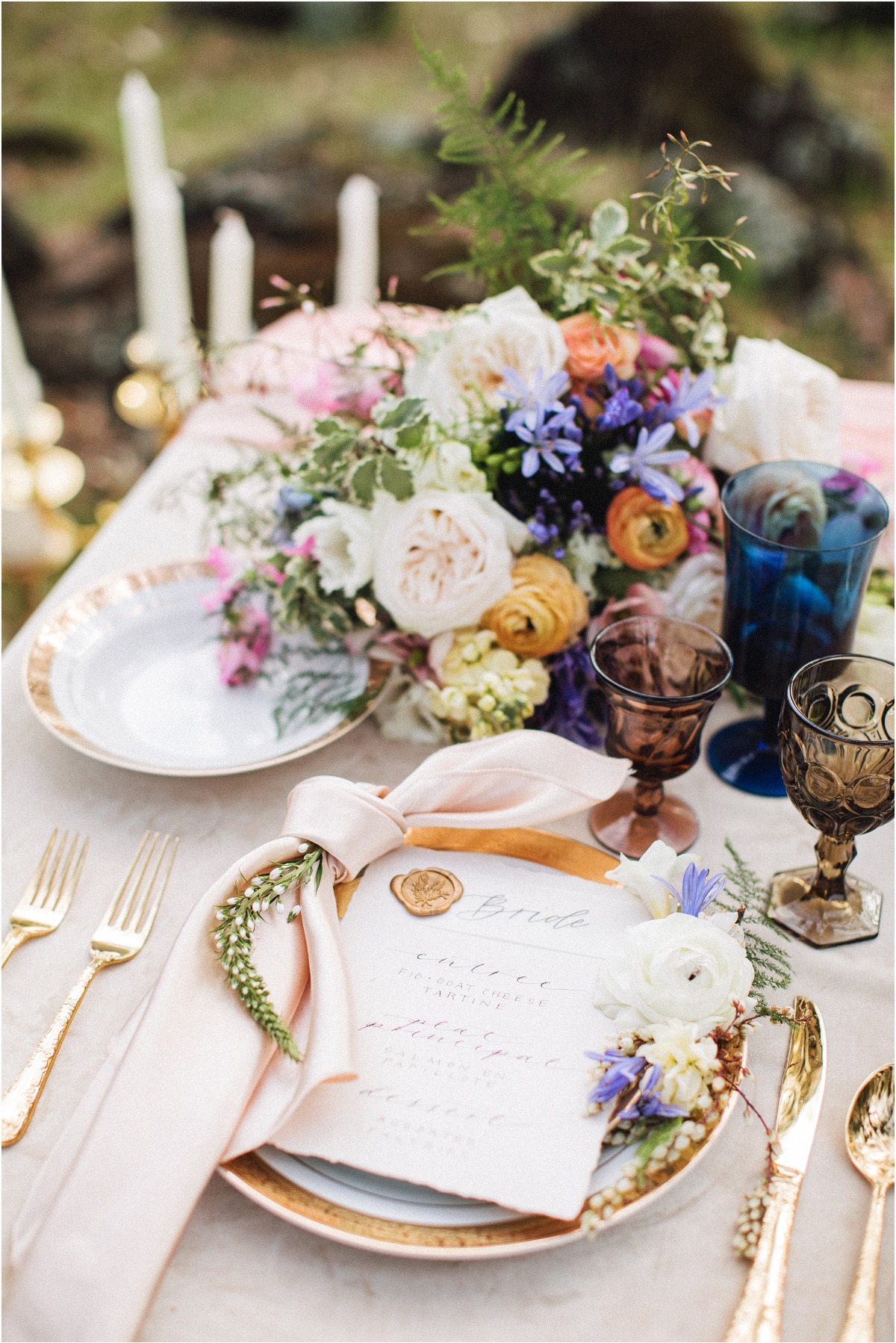romantic-spring-micro-wedding-ashley-car