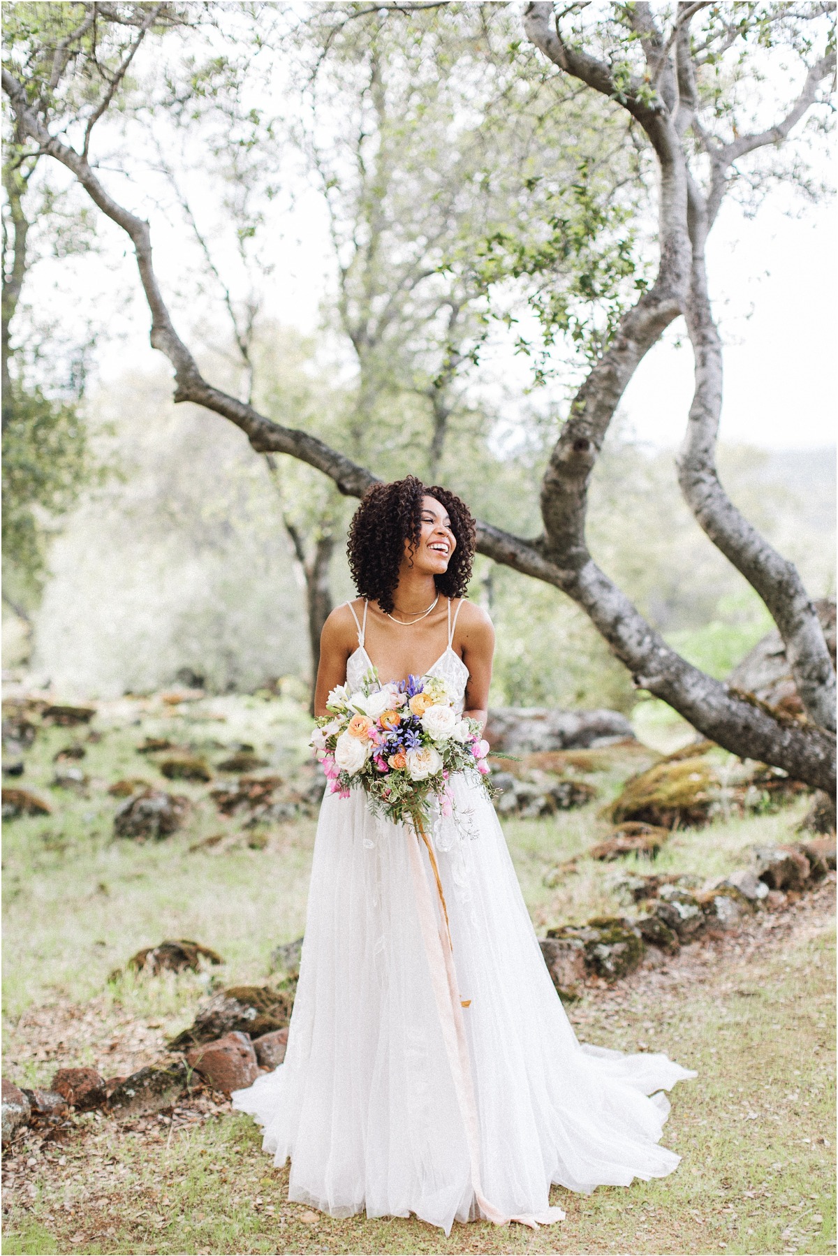 romantic-spring-micro-wedding-ashley-car