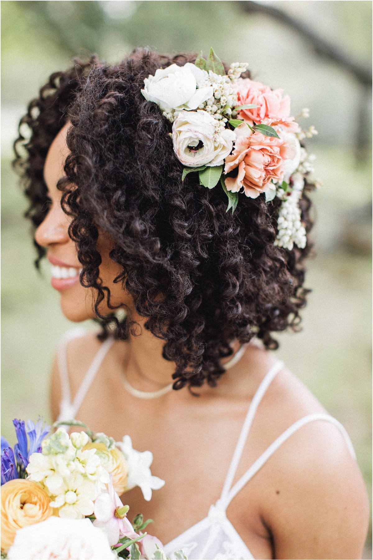 romantic-spring-micro-wedding-ashley-car