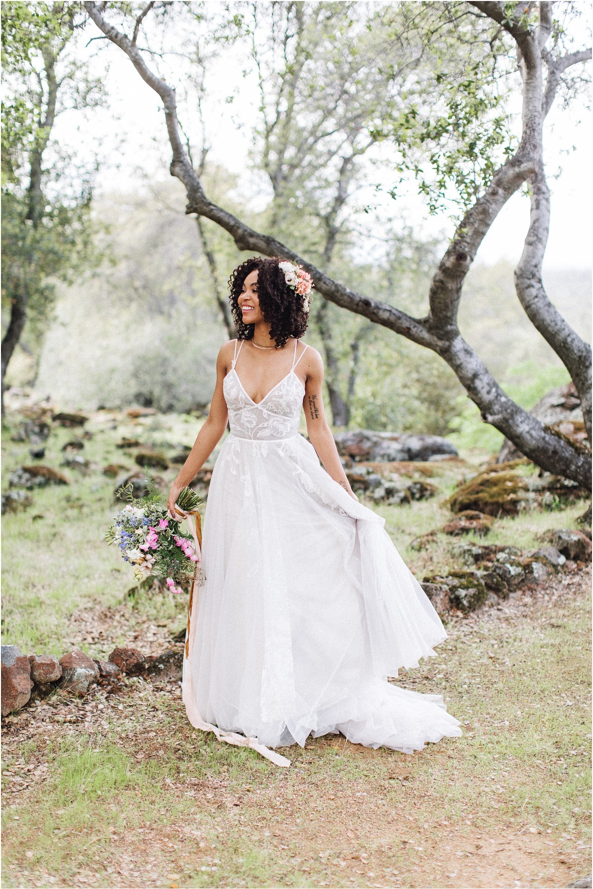 romantic-spring-micro-wedding-ashley-car