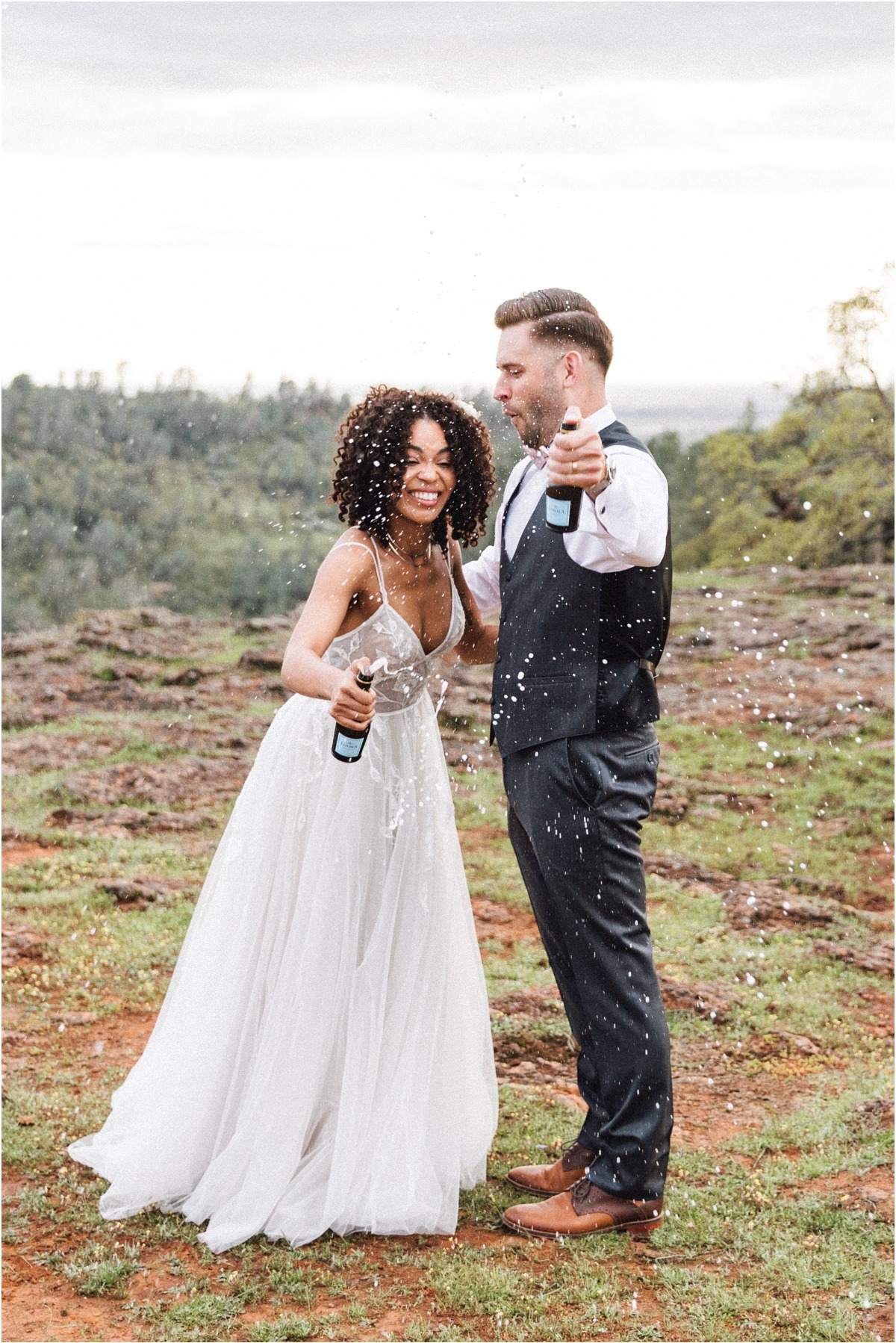 romantic-spring-micro-wedding-ashley-car