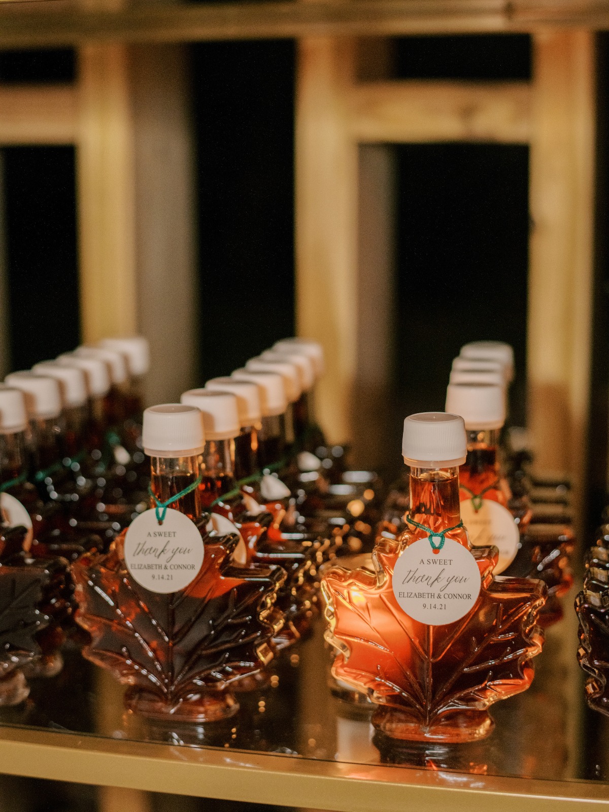 Maple syrup favors for Elizabeth and Connors wedding