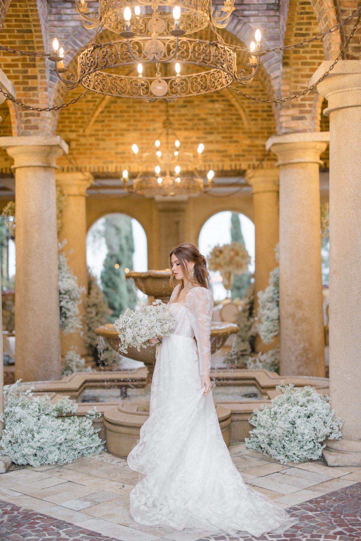 bella-collina-white-editorial-hunter-hen