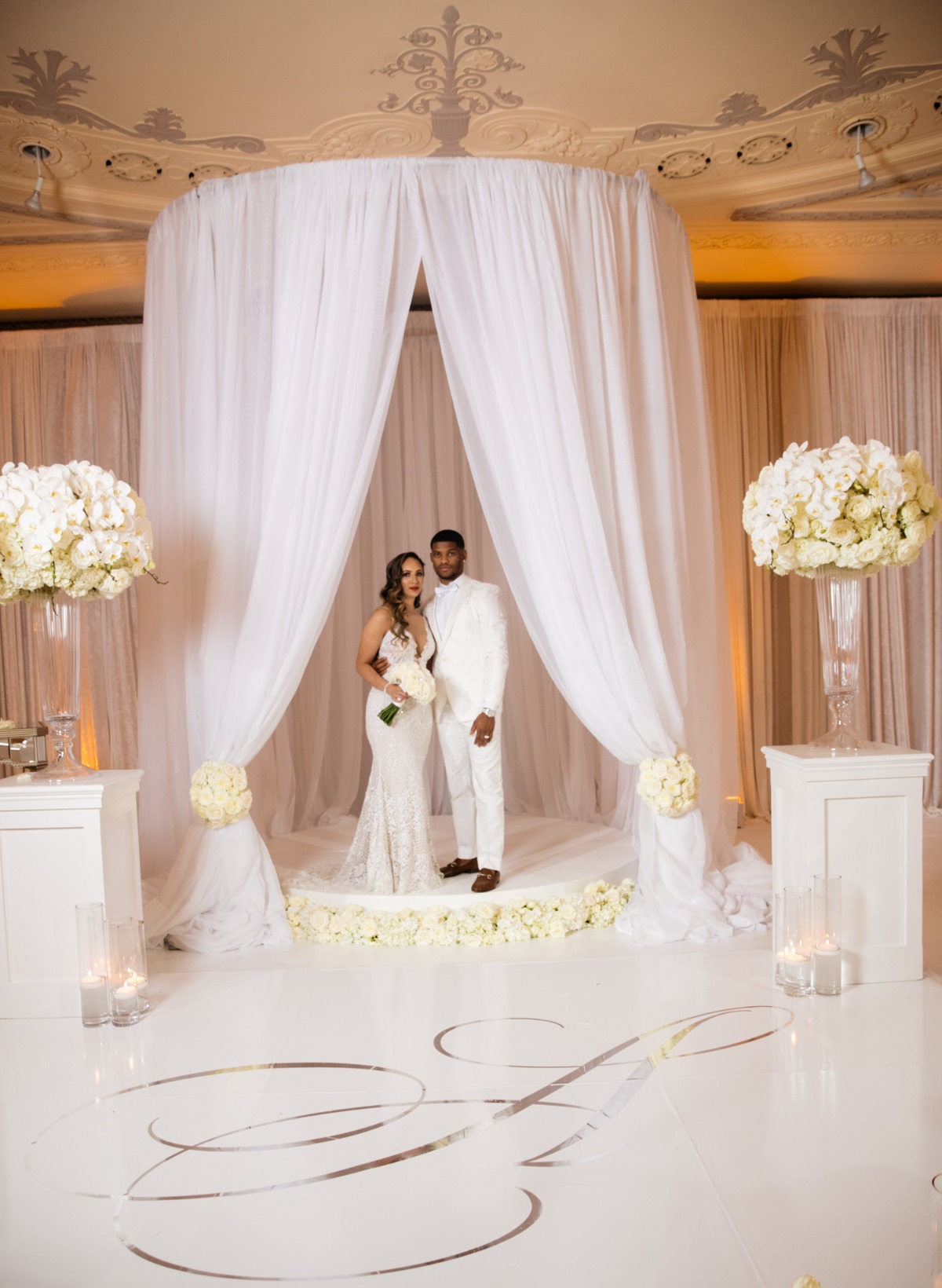 A dreamy all-white intimate wedding