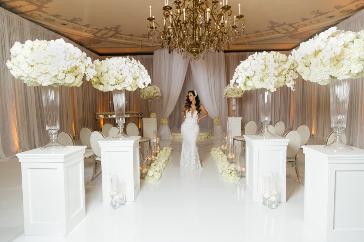 A dreamy all-white intimate wedding