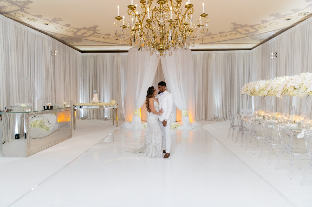An Intimate, All-White Wedding in Weeks