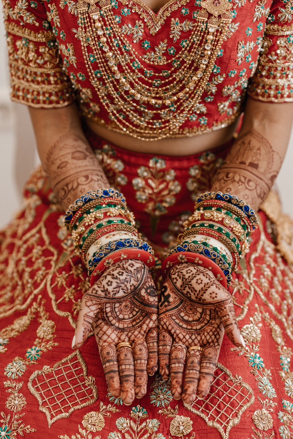 jaw-dropping-hindu-wedding-in-santorini