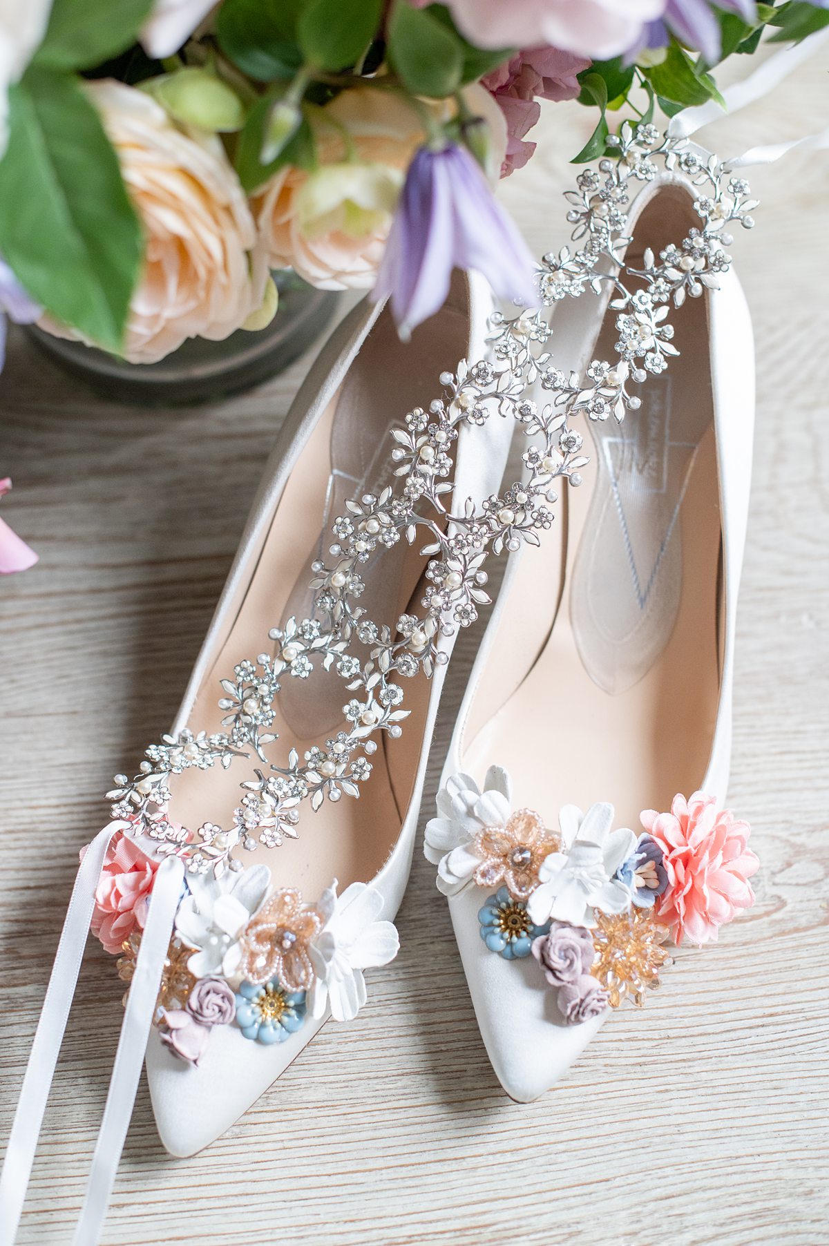 mikkelpaige-carolina-grove-colorful-wed