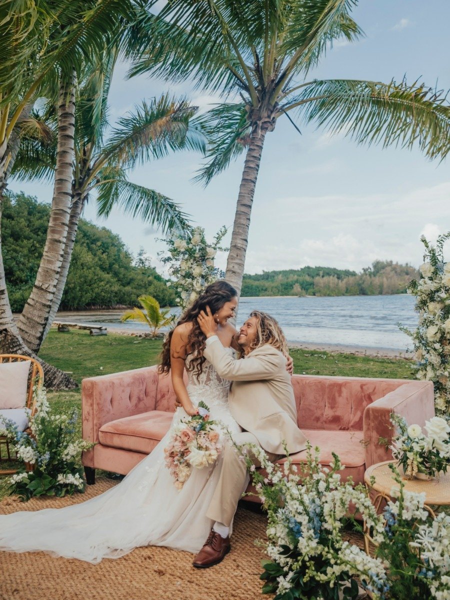 Mountains Meet the Ocean at This Inspirational Hawaii Wedding Heaven