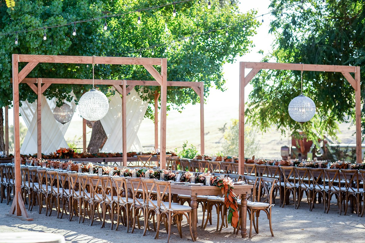 Striking The Perfect Blance Between Rustic And Romance