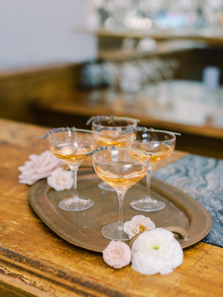 Is It Okay To Have A Cash Bar At Your Wedding?