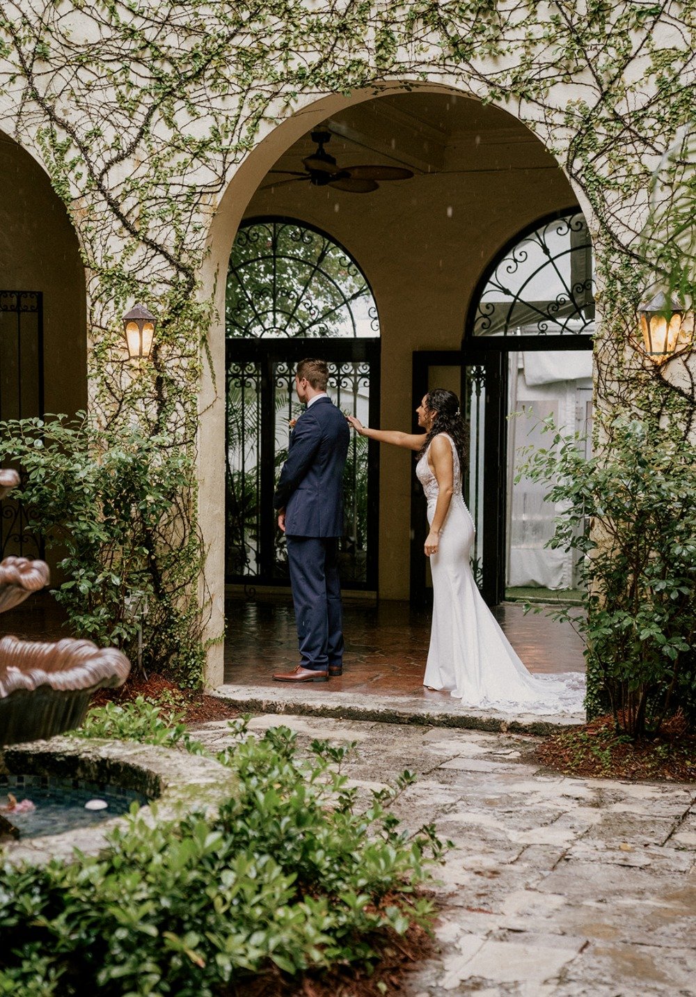 An Earthy, Organic Color Palette Made this Miami Wedding Magical
