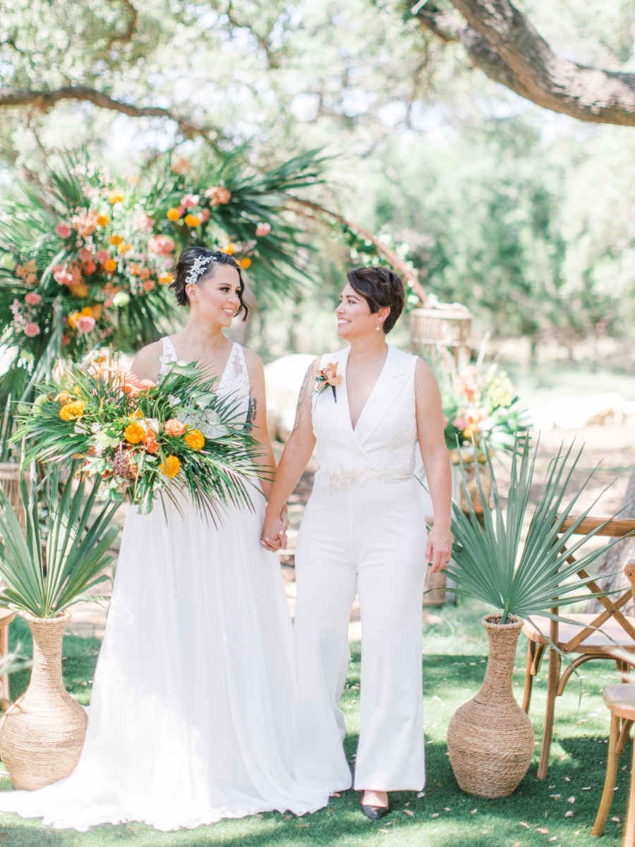 This Bright Wedding Inspo In Texas Will Have You Reconsider That Neutral Color Palette