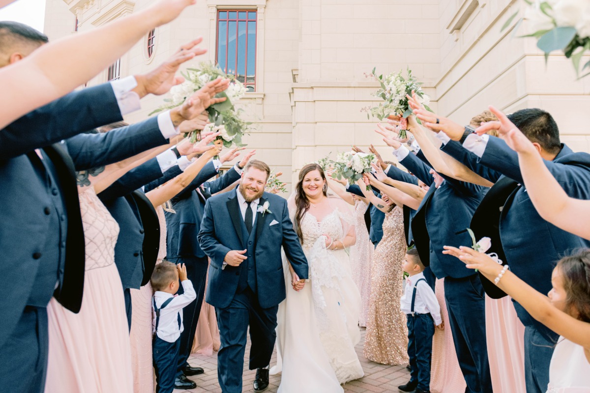 hotel-carmichael-wedding-indianapolis-we