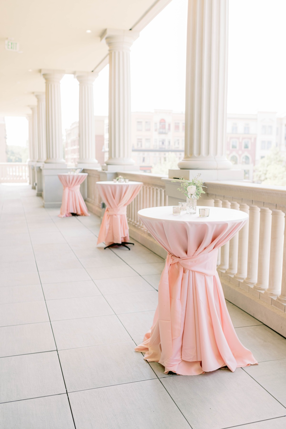hotel-carmichael-wedding-indianapolis-we
