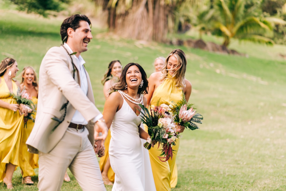 This Couple Had a Taco Truck and Rock Cover Band at Their Hawaii Wedding